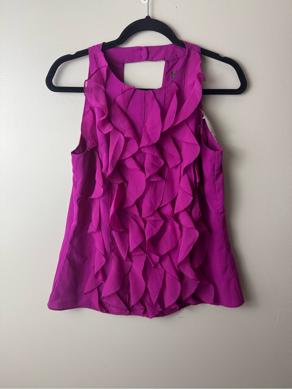 Women's Trulli Ruffle Front Sleeveless Top NWT Small